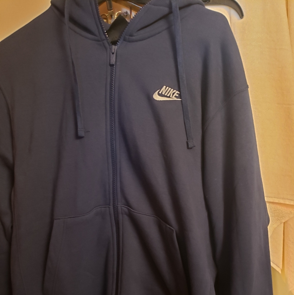 Men's small Nike sweatshirt